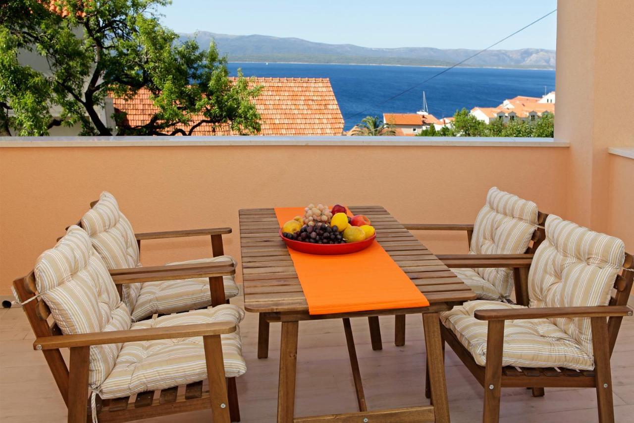 Iris Apartments Bol (Adults Only) Exteriör bild
